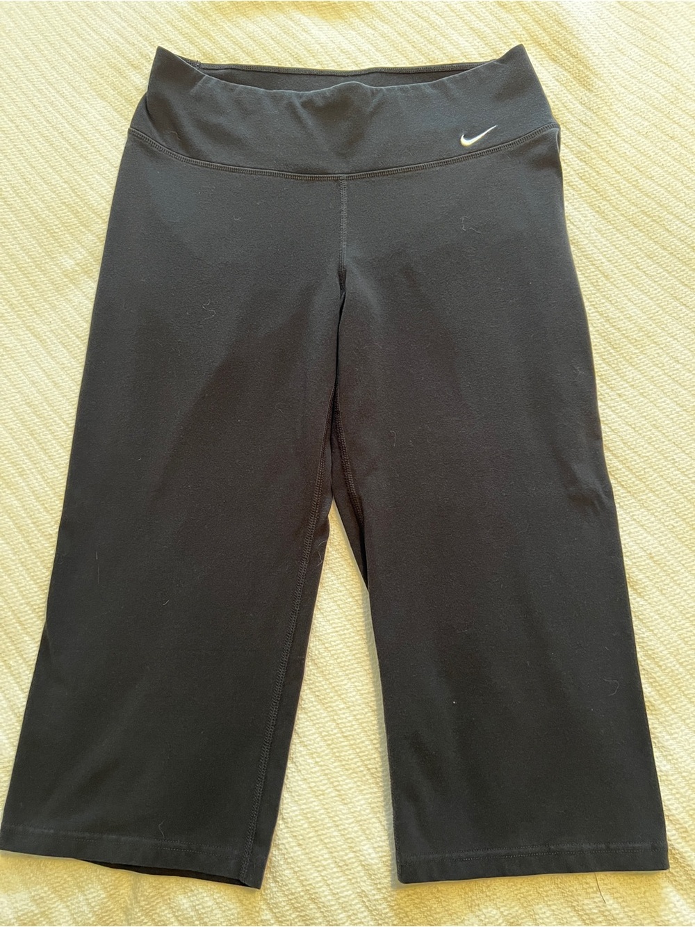 Nike Womens' Black Crop Dri-Fit Cropped Pants